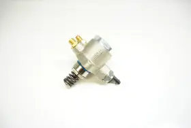 079127025q Audi Rs5 V8 Engine - High Pressure Fuel Pump Hitachi