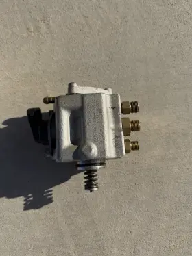 13517560364 Bmw 2005 760li Hpfp- Never Installed
