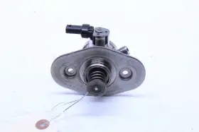 13517642466-23045 Bmw 2018 330e High Pressure Fuel Pump #2