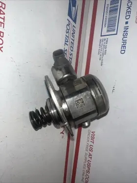 13518604229 Bmw 12-18 F22 F30 F32 N20 N26 High Pressure Fuel Pump Oem