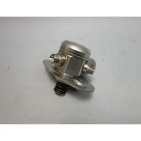 13518604232 Bmw 2015-2017 F10 550i X5 50i M N63n S63n High-pressure Fuel Delivery Pump Oem