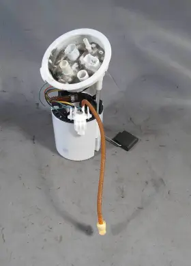 16112283497 Bmw E90 E92 3-series M3 ///m Factory Fuel Delivery Pump W Sender 2008-2013 Used #2