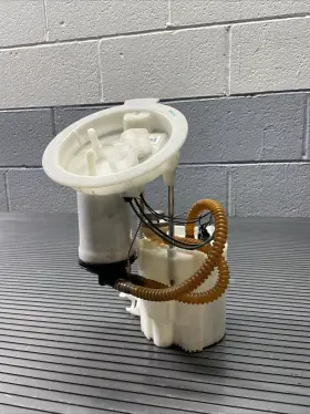 16117243975 Bmw 2010 2011 - 2018 F31 328i Awd Fuel Pump Delivery Module 69k Miles Oem