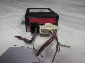 16147240389 Bmw New Fuel Pump Control Module For Oem 3 Series 5 6 7 X3 F10 F13 F02 F25