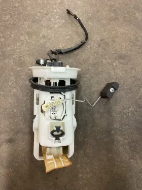 228222009002z Bmw 99-05 E46 Vdo Fuel Pump Right 325i 330i B159