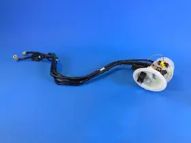7170857 Bmw 08 09 10 E60 535i 535xi Right Passenger Side Fuel Pump Sendint Unit