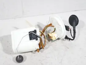 7400688 Bmw 2016-2019 750i G12 4.4l Gas Tank Fuel Pump With Pressure Temp Sensor Unit Oem #3