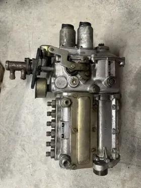 0408026017 Bosch Fuel Injection Pump Fits Various Mercedes Benz Models/years #