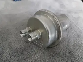 0438170015 Bosch Fuel Accumulator Porsche 911 924