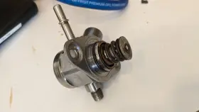 0261520208 Bosch 12651170 2014-2017 Buick Regal Chevrolet Gmc High Pressure Fuel Pump