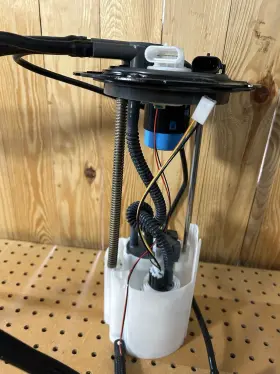 15804318 Bosch Lot Of 5 New Gm Fuel Pump Sending Unit Exact Part# Unknown-see Description