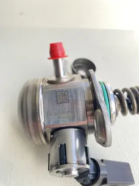 A2600700500 Bosch 2015-24 Mercedes Glb250 Gla250 Cla250 High Pressure Fuel Pump Oem