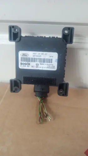 4n5t-9c105-ag Bosch Ford Volvo Fuel Pump Control Module S40 S80 S60 V70 Xc70 Xc90 30759225 #2