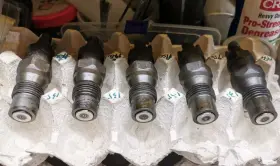 Kca30s46 Bosch 5 Mercedes Oem 81-85 300sd Om617 Injectors With German Made Nozzles 135 Bar