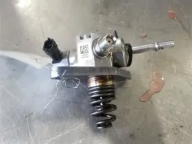 323-10425 Cadillac 20 Escalade Sv 6.2l Fuel Pump Engine Mounted