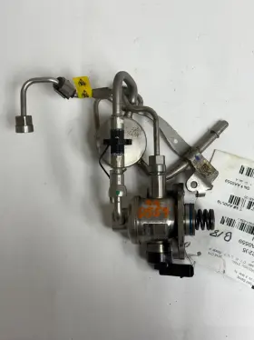 55-513-730 Cadillac 2019 - 2023 Xt4 High Pressure Fuel Pump Unit With Hose 55513730 Oem