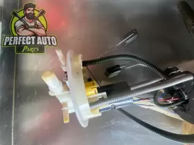 13574850 Chevrolet 2011 - 2017 Equinox Gmc Terrain Engine Fuel Pump Assembly Oem #3