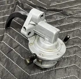 17010-e3526 Datsun Oem 240z Fuel Pump Fairlady S30
