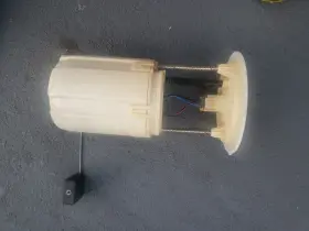 Am-1668539017 Delphi Fuel Pump Assembly For 2004-2006 Lexus Rx330 2004-2007 Toyota Highlander #2