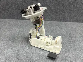 Denso 77020-08091 Toyota Sienna Xle 21-25 Oem Fwd 2.5l Fuel Gas Tank Pump Sender Level Sensor 146k