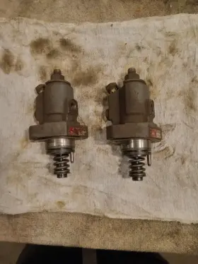 0428-6792 Deutz Pc1m 2075 Fuel Injection Pump 0428 6792 Cores Lot Of 2