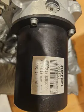 313722 Ferrari 844052 488 Vehicle Lift Pump Used P/n S/c #2