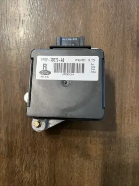 3w1f-9d372-ab Ford 03 - 05 Lincoln Mercury Fuel Pump Driver Module Oem