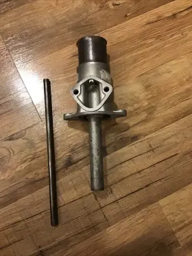 48-9415 Ford 1935-1948 Nos Fuel Pump Stand And Push Rod Flathead - Off Of 1946 59ab