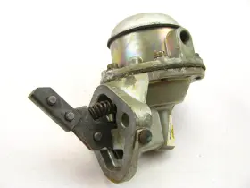 C2oz-9350-d Ford 6492ax Rebuildable Core - Mechanical Fuel Pump 1962-1963 170 200-l6 #2