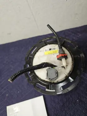 9t1z-9h307-b Ford 2010 2011 2012 2013 Transit 2.0l Connect Fuel Gas Pump #2