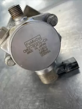 Cm5e-9d376-cb Ford Oem High Pressure Fuel Pump/housing 12 13 14 15 16 17 Focus 2.0 #3