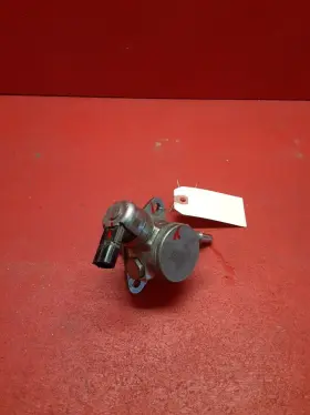 Cm5z9350ca Ford 2012-2018 Focus 2.0l L4 High Pressure Fuel Pump