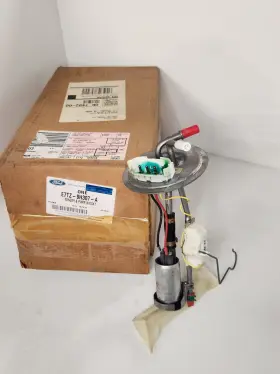E7tz-9h307-a Ford Nos Oem 1987 1988 1989 F150 F250 F350 Fuel Pump Sending Unit