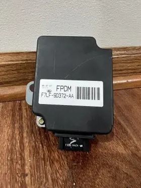 F7lf-9d372-aa Ford F7lf9d372aa 1998 Lincoln Mark Viii Fuel Pump Driver Module Fpdm