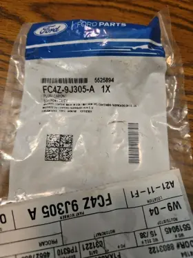 Fc4z-9j305-a Ford New Fuel Water Drain Plug For 11-15 6.7l Diesel