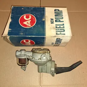 5621853 General Motors Ac Nos Gm 1963-1964 Oldsmobile 394 V8 Glass Bowl Fuel Pump - # 6620