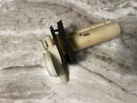 17550-s04-a01 Honda 99-01 Prelude Fuel Tank Valve Over Vent Shut Assy Oem