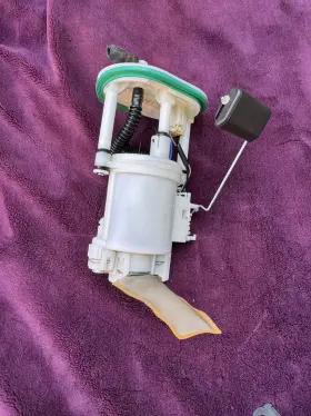 31110-3m950 Hyundai 2012 Genesis Sedan Fuel Pump Assembly Tank Mounted 5.0 31110-3m950 Hyundai 2012 Genesis Sedan Fuel Pump Assembly Tank Mounted 5.0