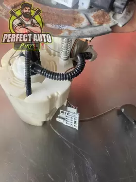 31110-c2500 Hyundai 2015 - 2019 Sonata Engine Fuel Pump Assembly Oem #3
