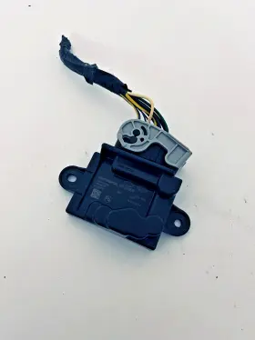 33040-j5000 Kia 2018-2023 Stinger Fuel Pump Controller Module Oem - With Wire