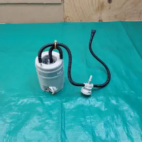 Wgs500050 Land Rover 2005-2008 Lr3 Range Sport Fuel Pump Oem 1317402