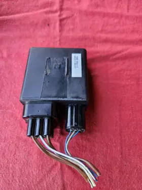Ywb100820l Land Rover 96-99 Discovery 1 Fuel Pump Relay Oem Ywb10041c