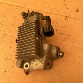 23080-31040 Lexus 2006 - 2013 Is250 Is350 Fuel Pump Resistor Module Oem