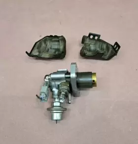 2310038100 Lexus 07-17 Ls460 Ls460l Rh Lh High Pressure Engine Fuel Injection Pump Oem