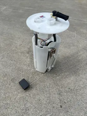 77020-0e130 Lexus 2016-2022 Rx350 Oem 3.5l Fuel Pump Assembly