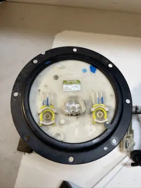 77020-53083 Lexus 77020 53083 2006 07 08 09 2010 2011 2012 2013 Is250 Is350 Fuel Pump Assy #3