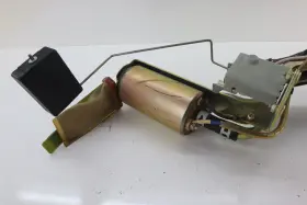 Uc-t25t11 Mazda B2200 B2600 B2600i Fuel Pump And Sending Assembly Read Desc #3