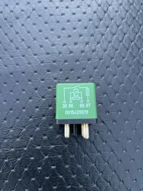 A0015429619 Mercedes R129 Fuel Pump Relay 0015429619 Sl500 Oem