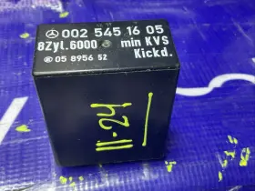 0025451605 Mercedes-benz 05895652 Fuel Pump Relay W126