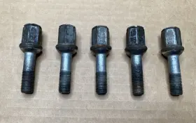 A1404000170 Mercedes Benz 1404000170 300sd S500 S320 300se 500sel S600 Wheel Lug Bolts Oem